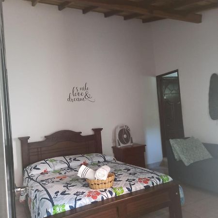 Hostal Jose Navarro Guadalupe Exterior foto